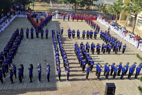 Dấu ấn 20 năm của một ngôi trường huyện