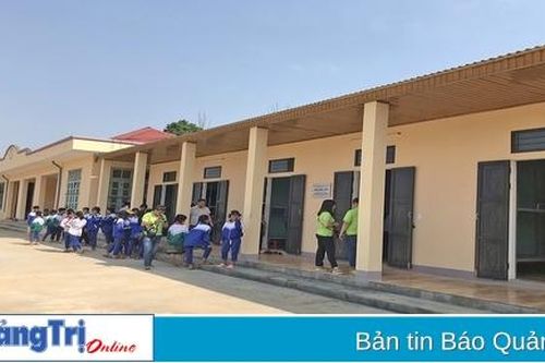Tập trung xóa phòng học tạm, phòng học mượn, đảm bảo yêu cầu an toàn