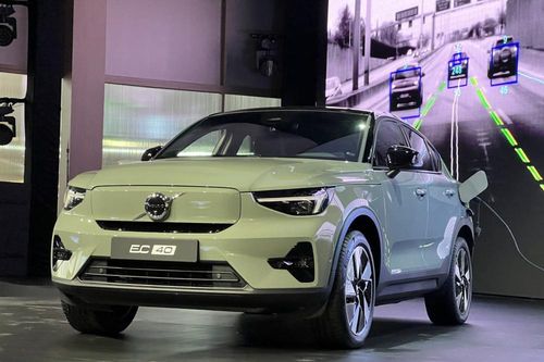 Giá lăn bánh SUV chạy điện Volvo EC40 2025 hoàn toàn mới