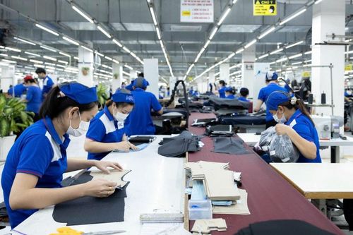 Ngành Dệt May năm 2024: Xuất khẩu ước đạt 44 tỷ USD, nhiều thách thức trong chuyển đổi xanh