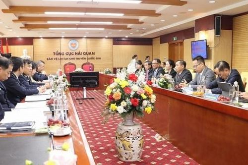 Hỗ trợ lẫn nhau hướng đến mục tiêu tạo thuận lợi thương mại Việt - Lào