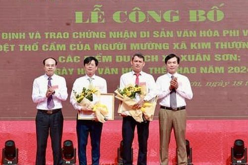 Phú Thọ: Công bố Di sản phi vật thể quốc gia Nghề dệt thổ cẩm người Mường huyện Tân Sơn