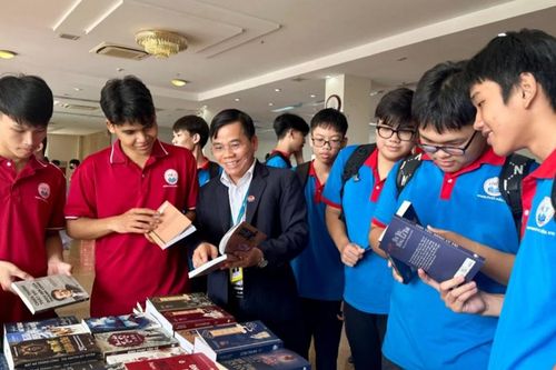 Lan tỏa văn hóa đọc qua 'Hội sách Kỹ Nghệ II'