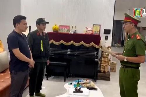 Khởi tố năm đối tượng lừa đảo chiếm đoạt tài sản