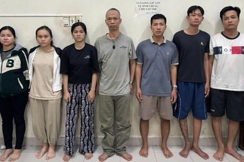 'Thần tốc' bắt nhóm tạt sơn khủng bố để đòi nợ, làm rõ thêm tội mua bán, sử dụng ma túy