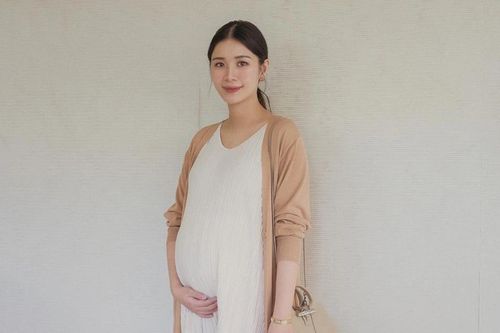 Những món đồ cơ bản giúp bà bầu nhìn bắt mắt nhất khi giao mùa