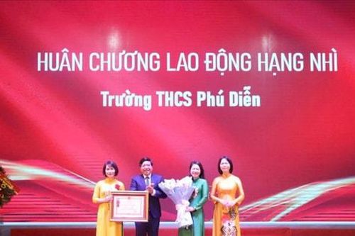Quận Bắc Từ Liêm tuyên dương nhà giáo tiêu biểu