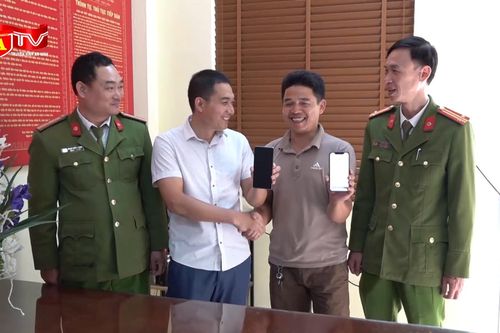 Bất ngờ nhận được hơn 250 triệu đồng, người dân nhờ cơ quan công an giúp đỡ