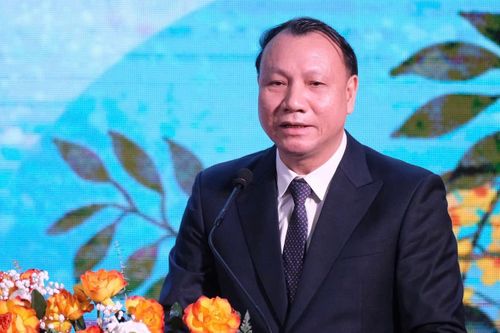 Hiệu trưởng Sư phạm: 'Không đề cao nghề dạy học hơn nghề khác'