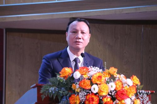 Tôn vinh nghề dạy học để thấy trách nhiệm lớn lao của người thầy