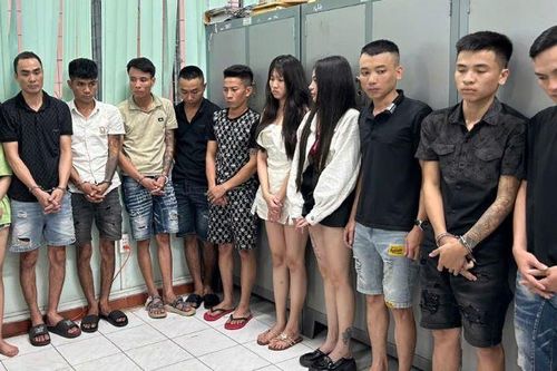Bình Dương: Phát hiện nhiều đối tượng tổ chức sử dụng ma túy trong quán bar
