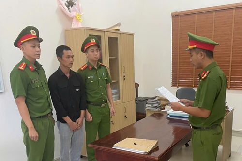 Bắt tạm giam nhiều đối tượng lừa đảo