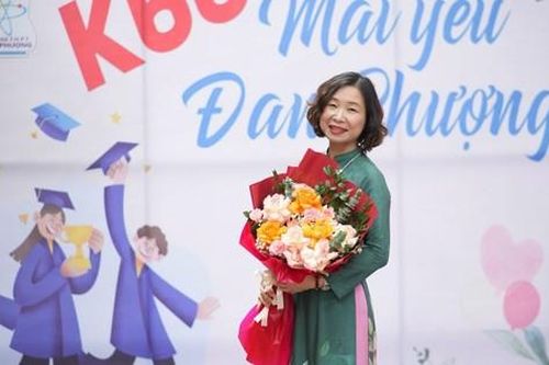 Hành trình của một người thầy: Những câu chuyện phía sau bục giảng