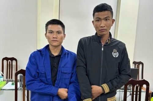 Bắt 2 kẻ cướp tài sản của người phụ nữ đang đi trên đường