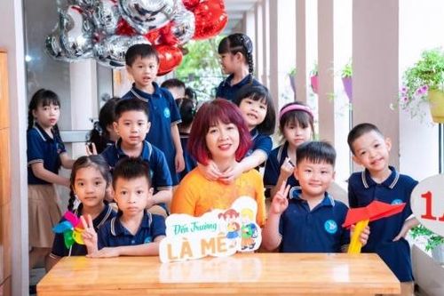 Ngày Nhà giáo Việt Nam (20/11): Tình yêu thương, sự trung thực, lòng thiện lương làm nên vẻ đẹp của người thầy