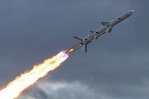 Ukraine tuyên bố sản xuất 100 tên lửa trong năm nay