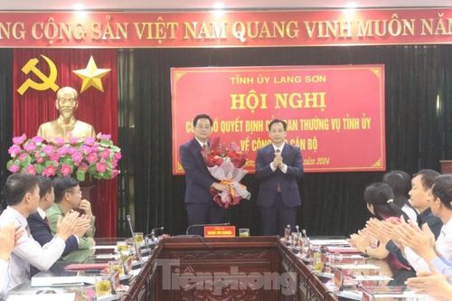 Công bố quyết định của Thường vụ Tỉnh ủy Lạng Sơn về công tác cán bộ