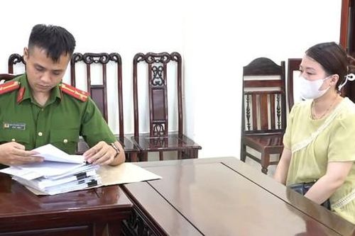 Người phụ nữ làm giả giấy tờ đi du lịch nước ngoài, lừa đảo tiền tỷ