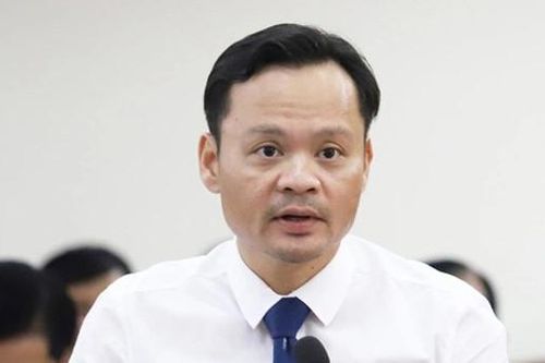Giám đốc Sở Y tế Cần Thơ Hoàng Quốc Cường đạt chuẩn Phó giáo sư