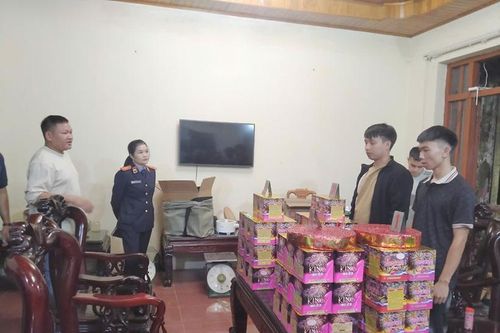 Kiểm sát việc mở niêm phong, cân xác định khối lượng tang vật