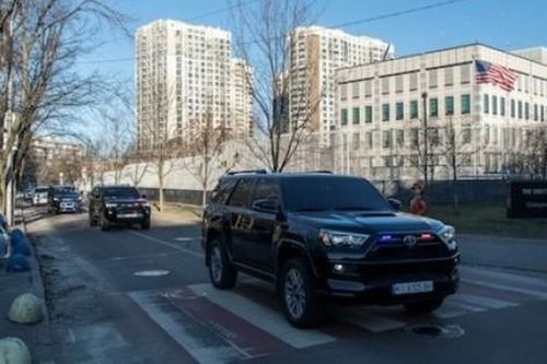 Đại sứ quán Mỹ ở Ukraine bất ngờ đóng cửa tạm thời