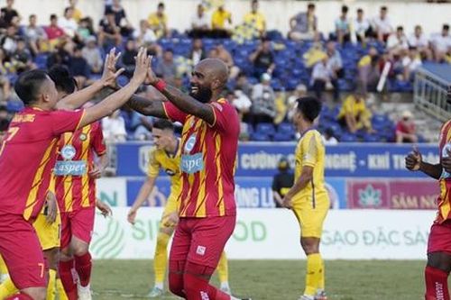 Tiếp đội chót bảng, Đông Á Thanh Hóa có cơ hội lớn để bứt phá