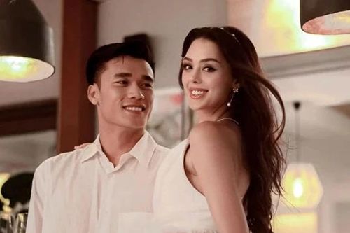 Hậu phương xinh đẹp, đảm đang của các thủ môn Việt Nam