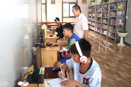 Mái nhà chung của những người yếu thế