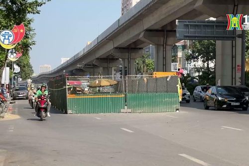 'Lô cốt' nối tiếp 'lô cốt'