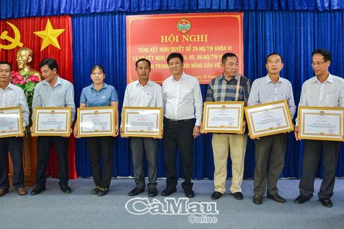 Toàn tỉnh thành lập được 10 câu lạc bộ Nông dân tỷ phú