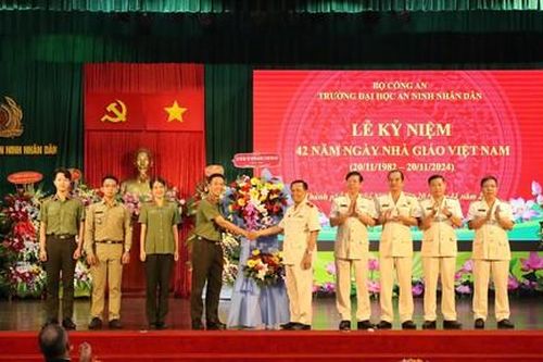 Trường Đại học An ninh nhân dân kỷ niệm Ngày Nhà giáo Việt Nam