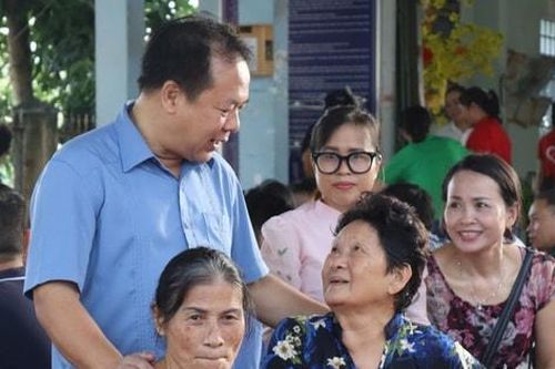 Bình Dương: Cà phê sáng... nghe người dân kiến nghị