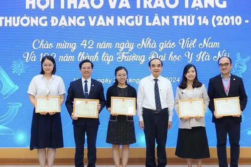 Trường Đại học Y Hà Nội trao giải thưởng Đặng Văn Ngữ lần thứ 14
