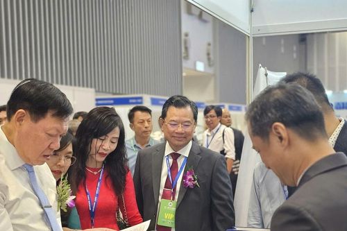 Khai mạc Hội chợ Dược liệu, Y dược cổ truyền toàn quốc lần thứ hai