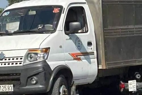 Thái Bình: va chạm với xe tải, 2 học sinh đi xe máy thương vong