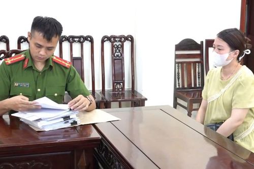 Lừa đưa đi du lịch để chiếm đoạt tiền