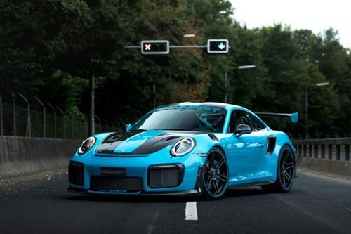 Chi tiết Porsche 911 GT2 RS 'độ khủng' từ Manhart Performance