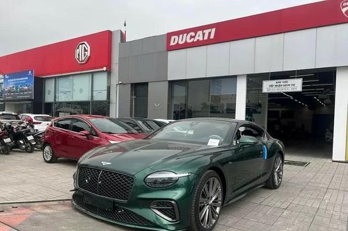Cận cảnh xe siêu sang Bentley Continental GT đời mới vừa về Việt Nam, giá trên 20 tỷ