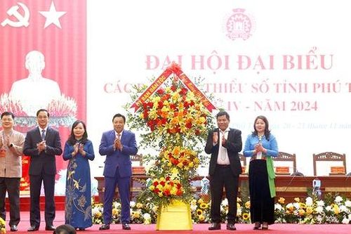 Nâng cao đời sống vật chất, tinh thần của đồng bào các dân tộc thiểu số