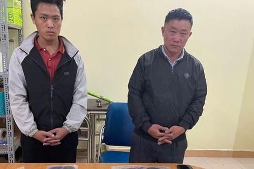 Bắt hai 'thương lái' mật gấu giả