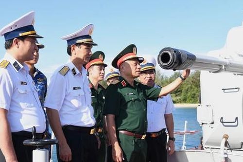 Bộ Quốc phòng kiểm tra toàn diện Vùng 5 Hải quân