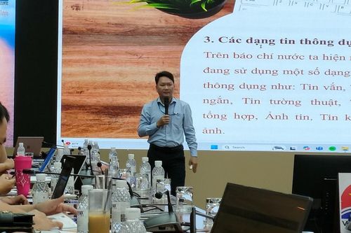 Vietsovpetro tập huấn nâng cao kỹ năng viết tin, bài và xử lý khủng hoảng truyền thông