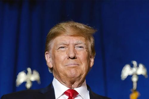 Phe ông Trump thúc ép các thượng nghị sĩ Cộng hòa duyệt loạt đề cử gây tranh cãi