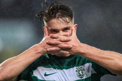Viktor Gyokeres sáng cửa tới Premier League