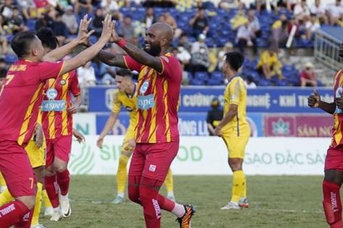 Đông Á Thanh Hóa: Từ khó khăn đầu mùa tới ngôi đầu bảng xếp hạng