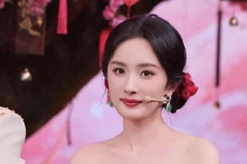 Trong mắt người nước ngoài Dương Mịch đứng cuối danh sách sao đẹp nhất Trung Quốc, ngạc nhiên khi nhìn thấy vị trí đầu tiên
