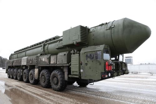 Trả đũa Ukraine, Nga lần đầu tiên sử dụng tên lửa liên lục địa tấn công thành phố Dnipro
