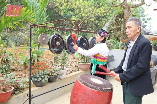Những người 'giữ hồn' di sản văn hóa (Bài 1): Chuyện về những 'báu vật sống'