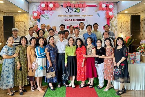 Khoa Sư phạm với sứ mệnh 'trồng người'