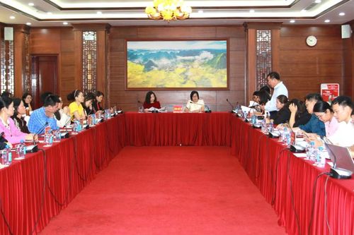 Hội thảo khoa học về giải pháp hỗ trợ bảo tồn, phát triển nghề, làng nghề trên địa bàn tỉnh